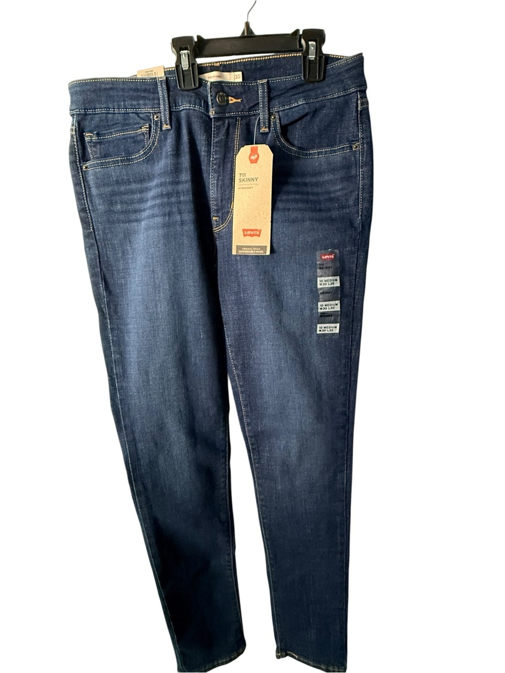 Levi's Women's Skinny Jeans in Indigo Blue Wash Size 1O NWT